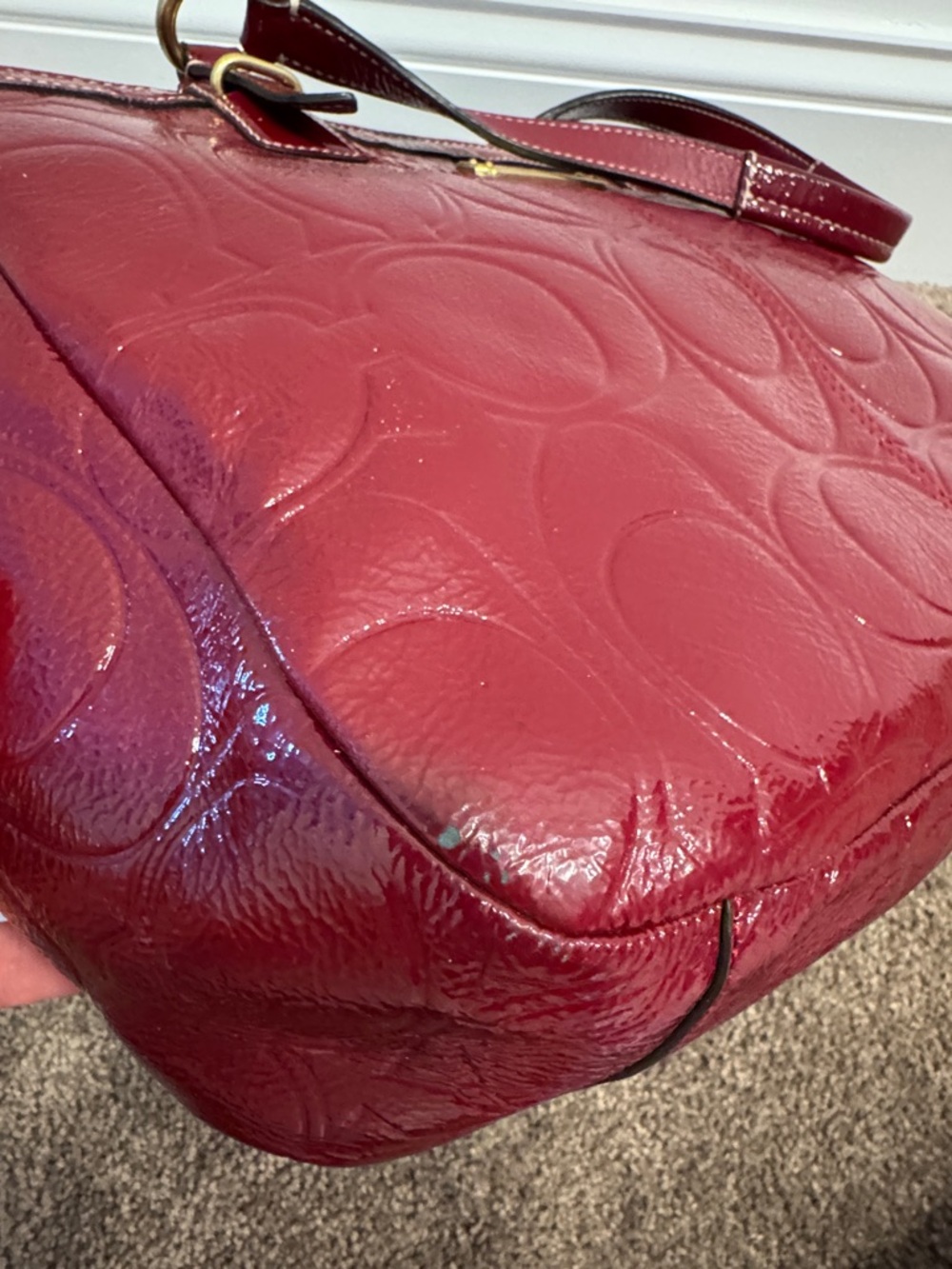 Coach Gallery tote bag in red signature embossed patent leather 2012 F19462 - Picture 10 of 14